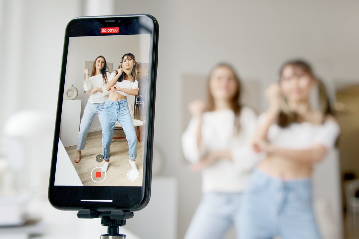 Influencer Marketing Statistics 2021: Significant Data and New Trends