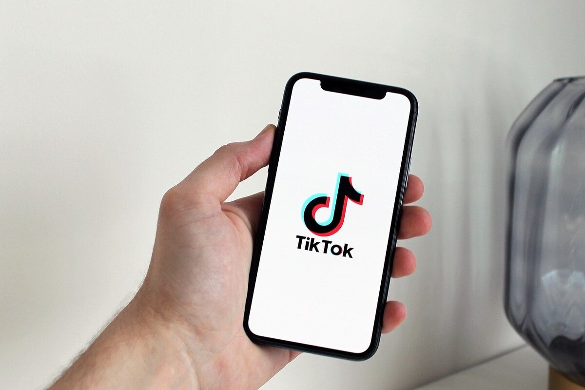 TikTok Video Size: Guide to Video Specs, Dimensions, and Length