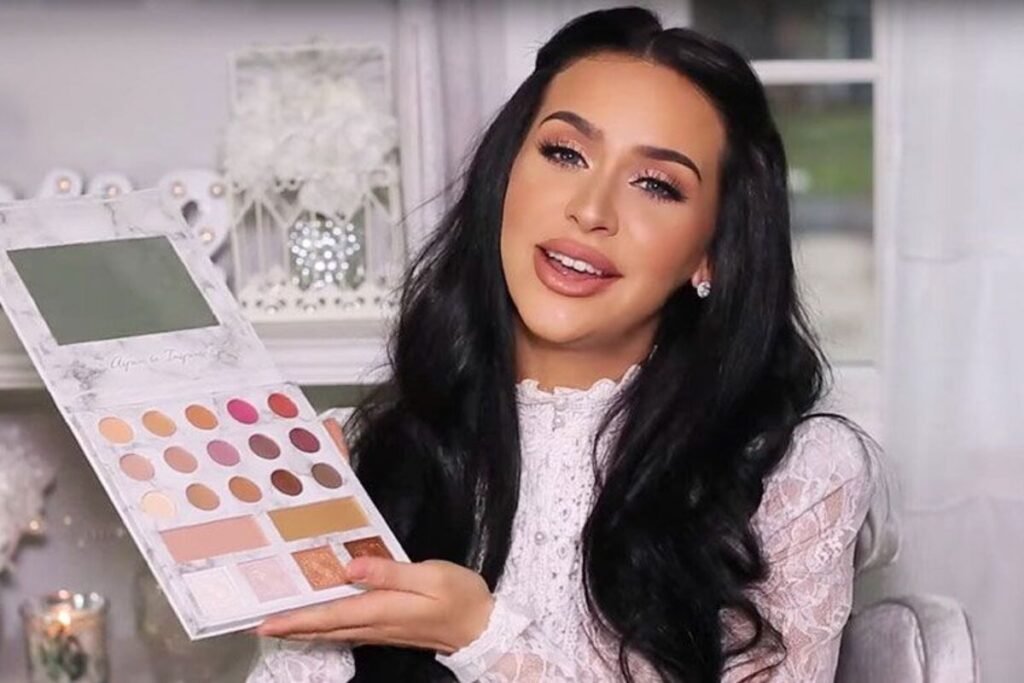 BH Cosmetics x Carli Bybel Deluxe Edition Palette